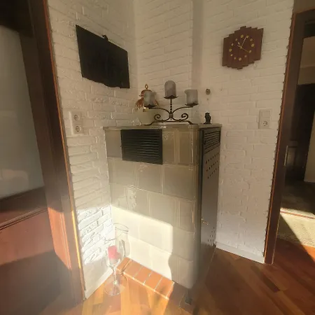 Messe Und Ferienapartment, 90 Qm, 2 Schlafzimmer, 1-4 Gaeste * 뒤스부르크