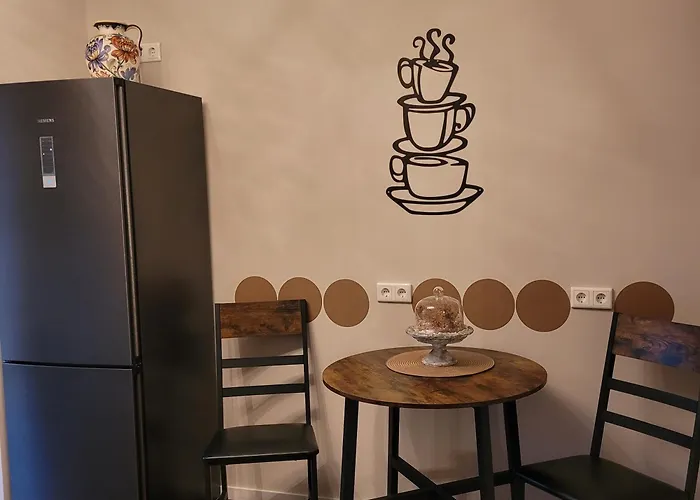 Messe Und Ferienapartment, 90 Qm, 2 Schlafzimmer, 1-4 Gäste *