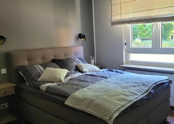 Messe Und Ferienapartment, 90 Qm, 2 Schlafzimmer, 1-4 Gäste Apartment Duisburg